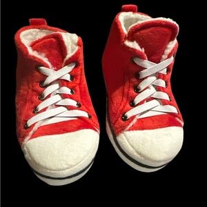 Gohom Red & White High Top Slippers Kids (Size 11)
